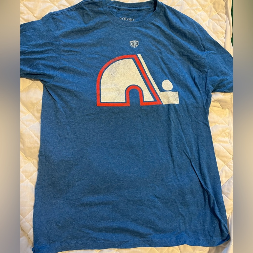 Quebec Nordiques retro NHL T-shirt men’s medium